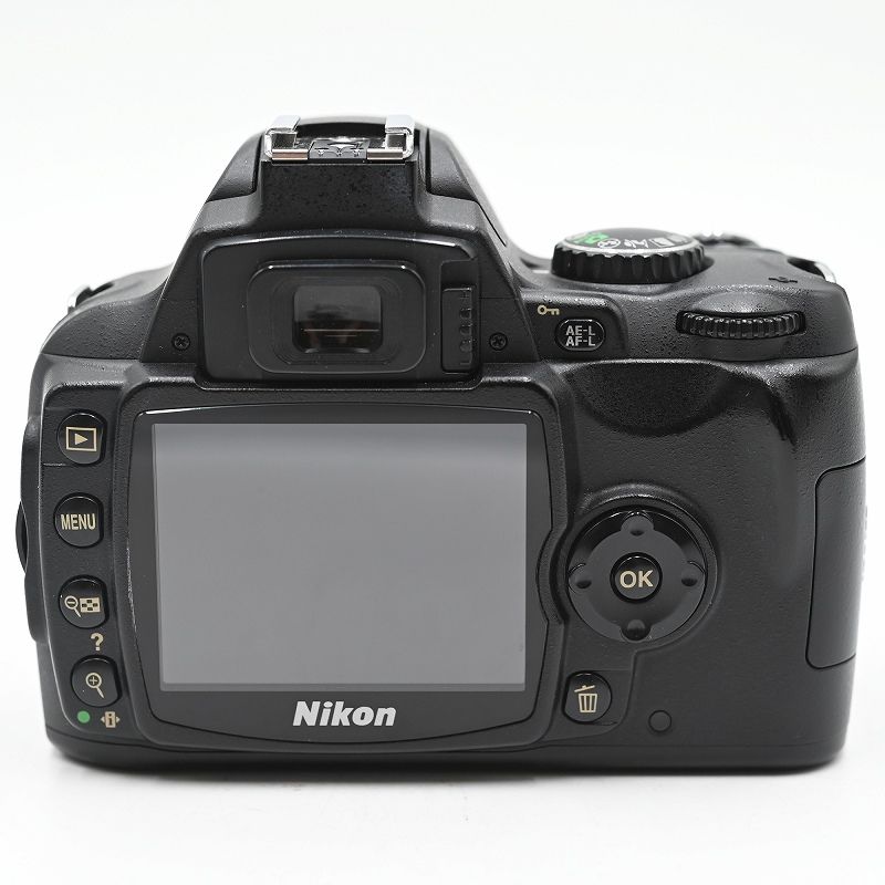 Nikon ニコン D40 Nikkor 18-55mm f/3.5-5.6G II デジタル一眼レフ
