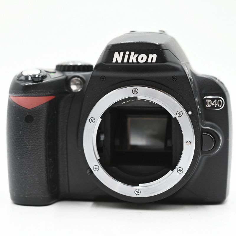 Nikon ニコン D40 Nikkor 18-55mm f/3.5-5.6G II デジタル一眼レフ