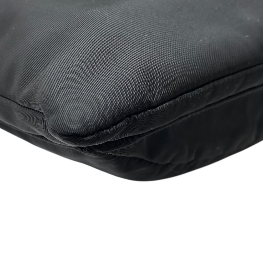 プラダ クラッチバッグ セカンドバッグ ポーチ マルチケース