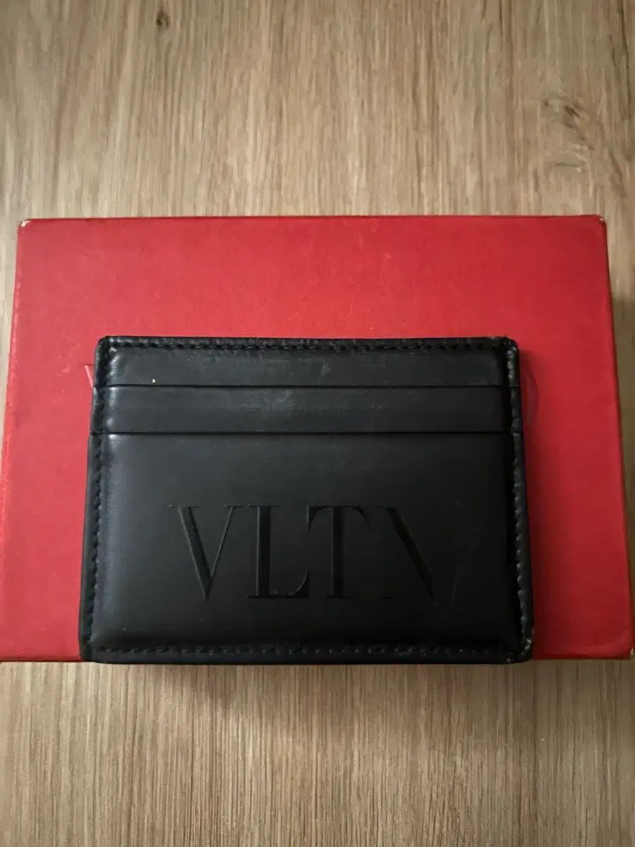 ヴァレンティノ レンチキュラーカード ウォレット