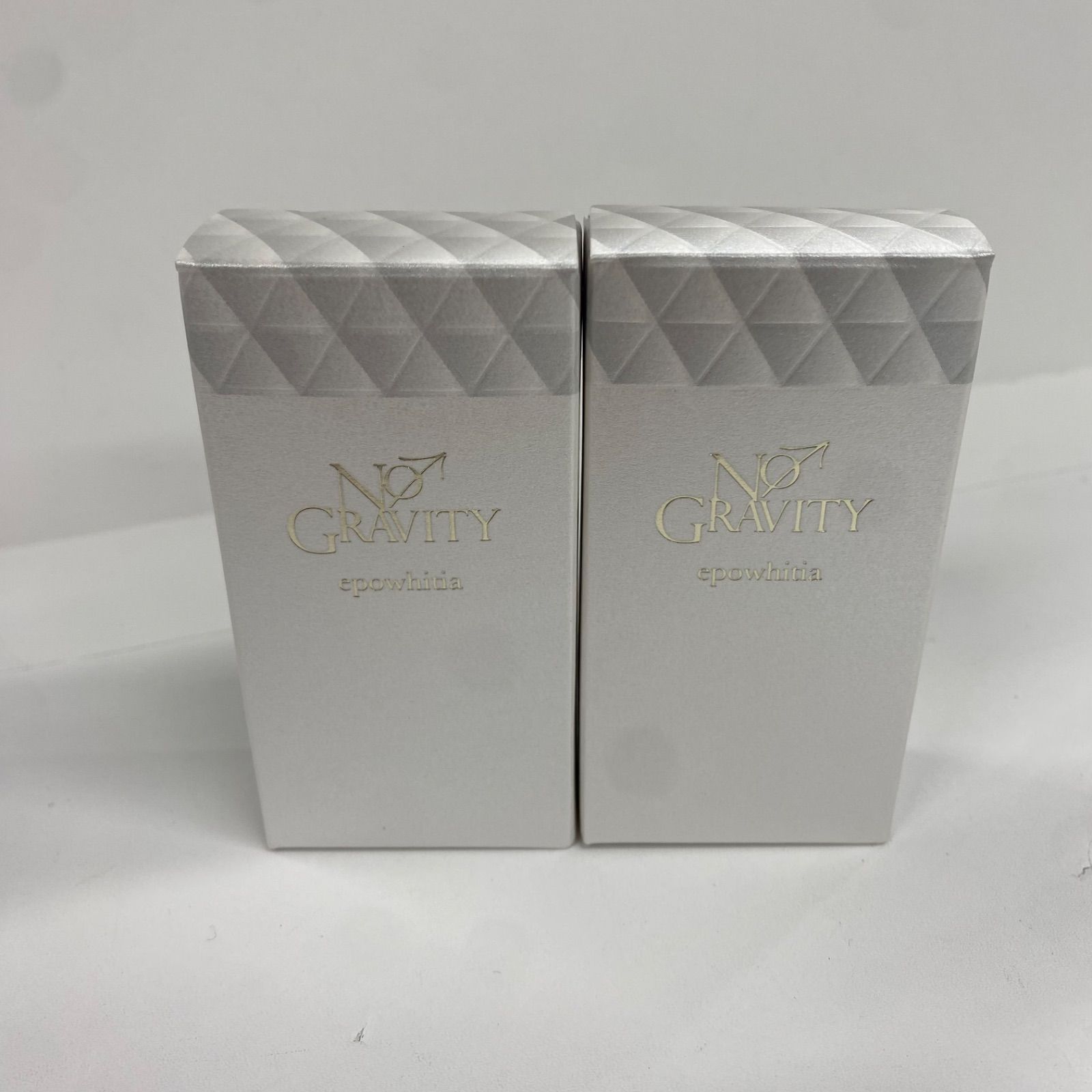 【カハラちゃん様】NO GRAVITY エポホワイティア 30ml 5個 カハラちゃん様】NO GRAVITY エポホワイティア 30ml 5個