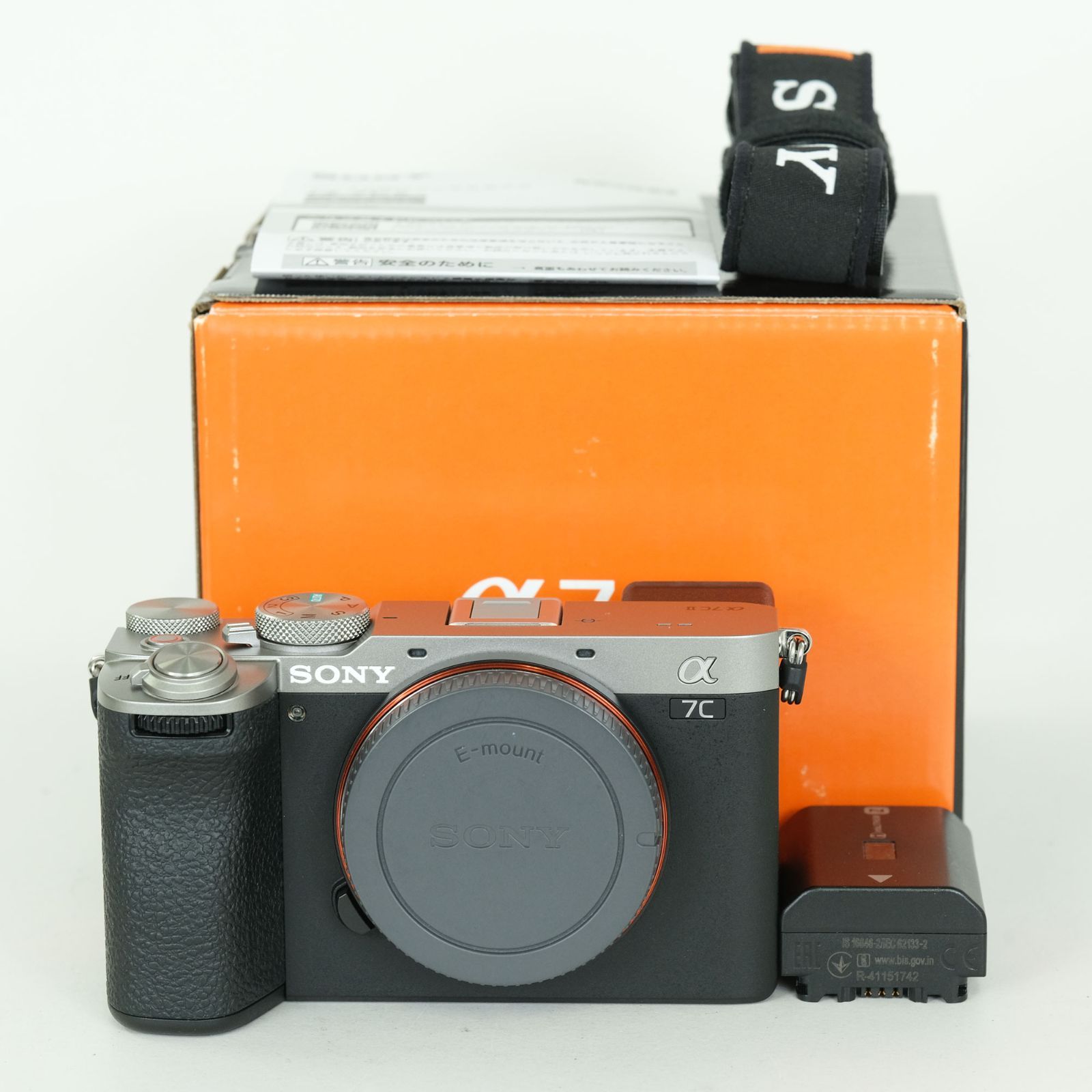 美品 SONY α7C ミラーレス一眼 本体 シャッター回数3136回 美品 SONY