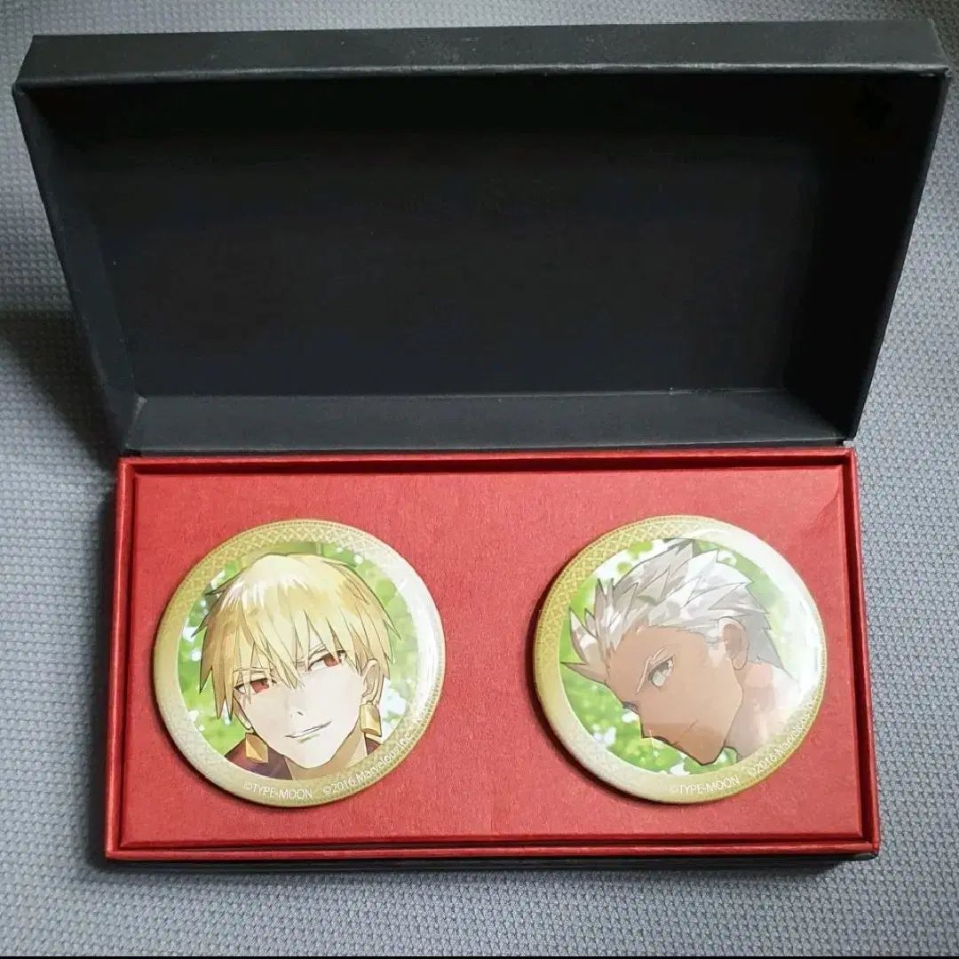 FATE/EXTELLA ギルガメッシュ&無銘 缶バッジ - メルカリ