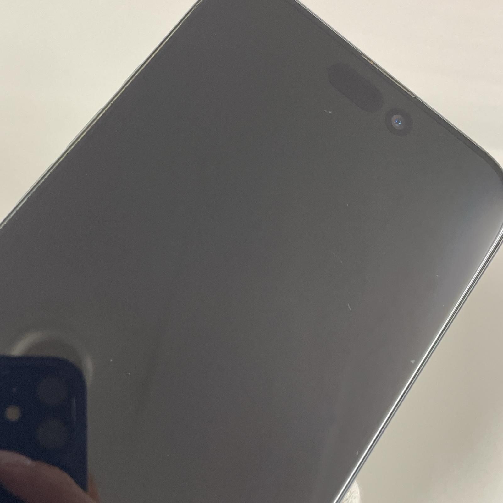 SIMフリー iPhone 16 Pro Max 256GB ブラックチタニウム - メルカリ