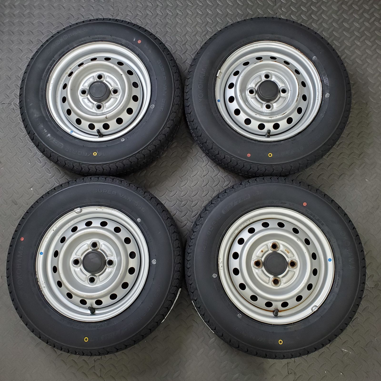 25年製 新品タイヤ 145/80R12 80/78N LT ヨコハマ スーパーバン356(夏