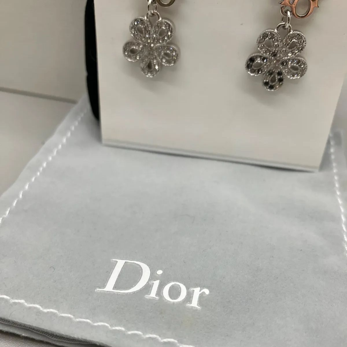 訳アリ品 クリスチャン・ディオール（Christian Dior）のフラワー（花