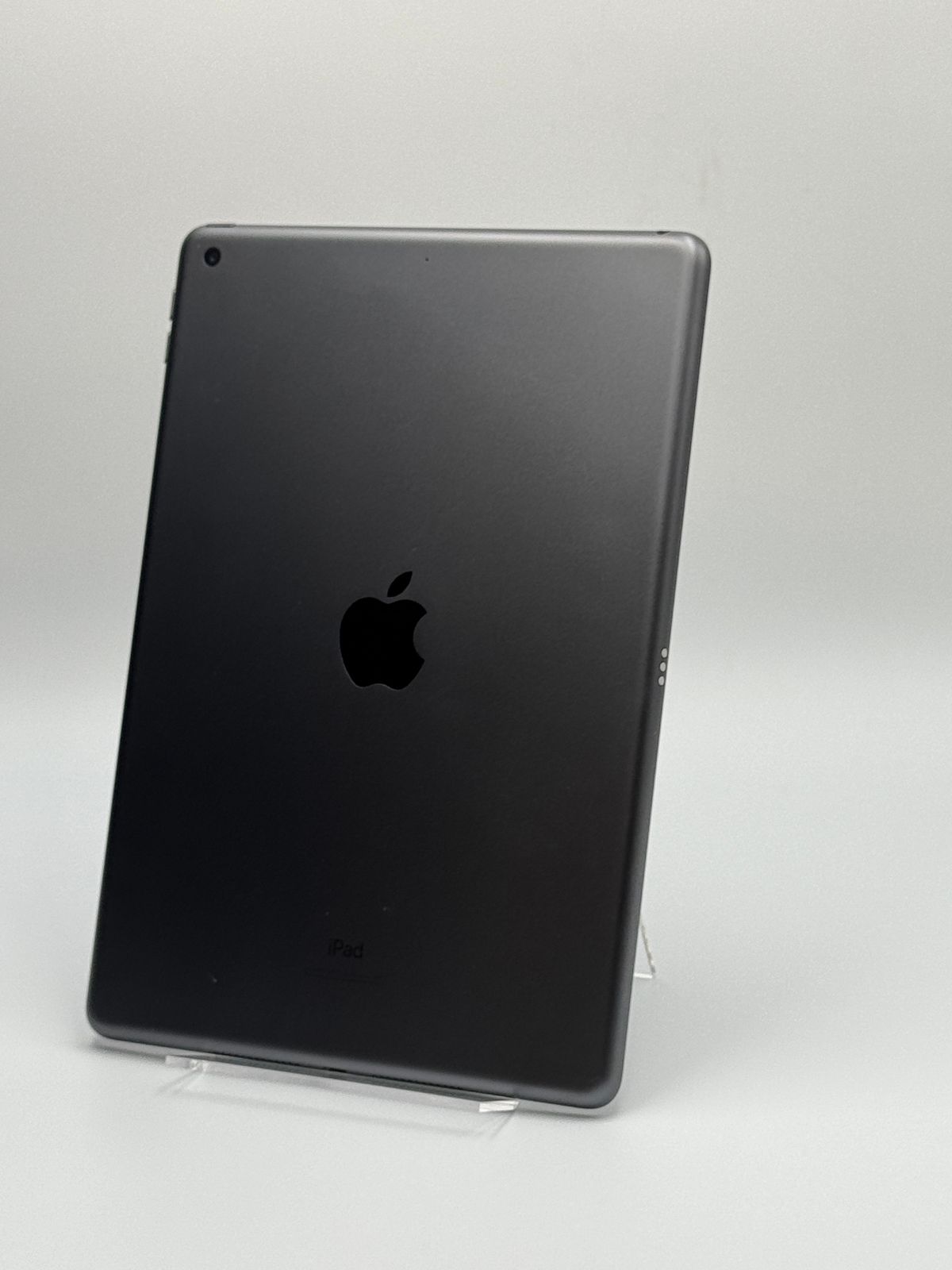 iPad 第8世代 32GB バッテリー89% スペースグレー ムスビー｜【バッテリー88%】iPad8 セルラーモデル 32GB スペース