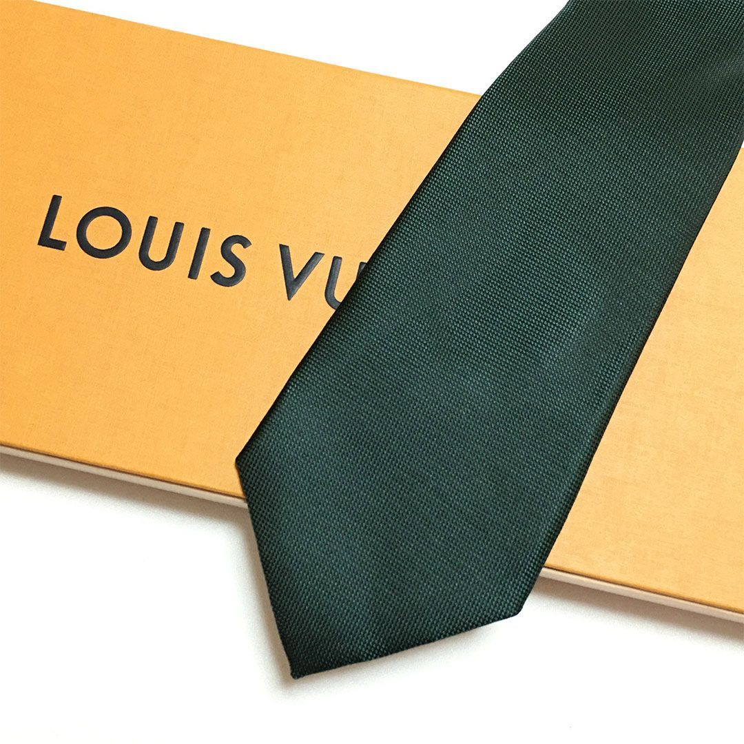 未使用級 ルイヴィトン Louis Vuitton ネクタイ シルク100% グリーン