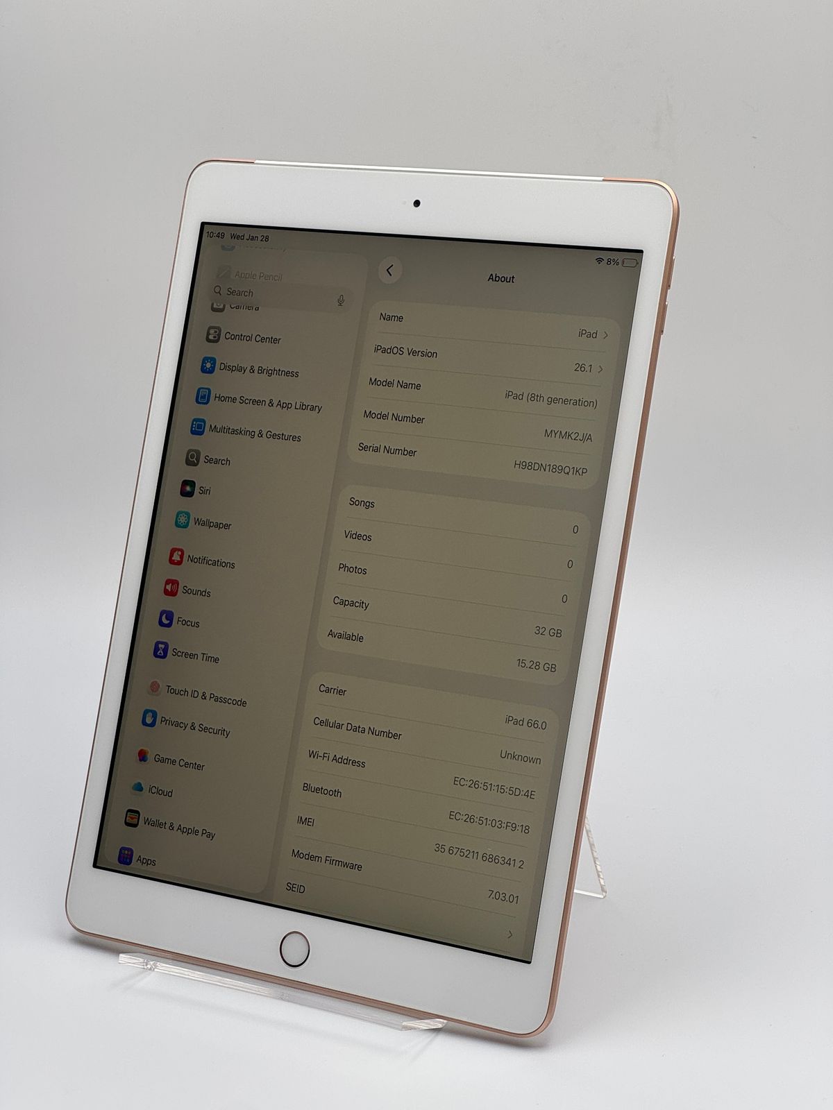 中古B】iPad 第8世代 32GB ゴールド wifi+Cellular バッテリー【83