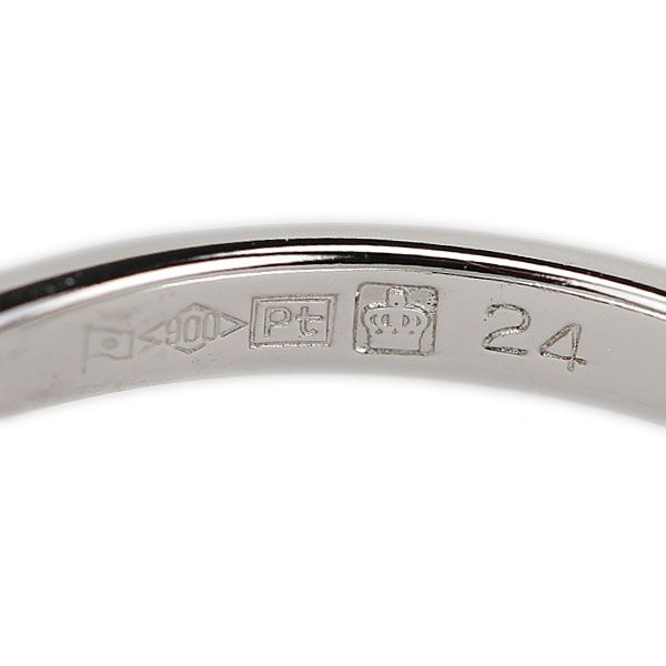 ロイヤル・アッシャー ダイヤモンド ソリティア リング Pt900 ROYAL