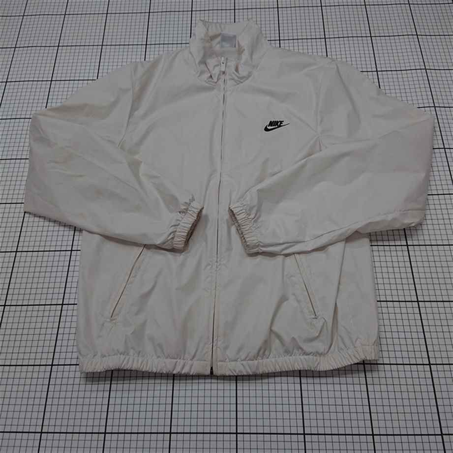 ◇ Θ ナイキ NIKE ロゴ刺繍ナイロンジャケット ホワイト系 メンズ M
