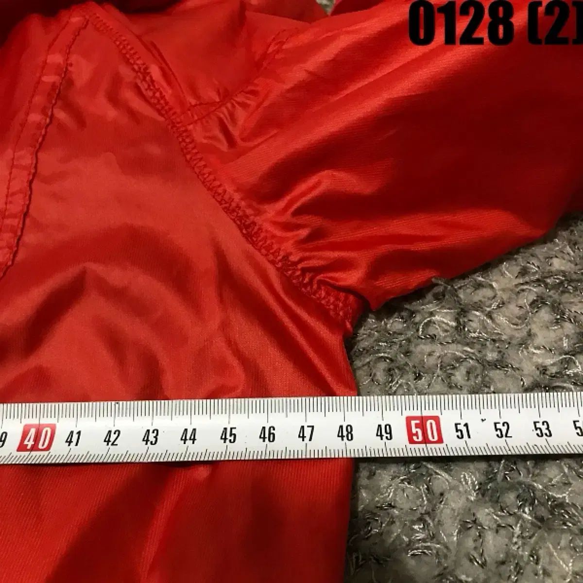 MLB シカゴ・カブス ウィンドブレーカー レッド フード xs - メルカリ