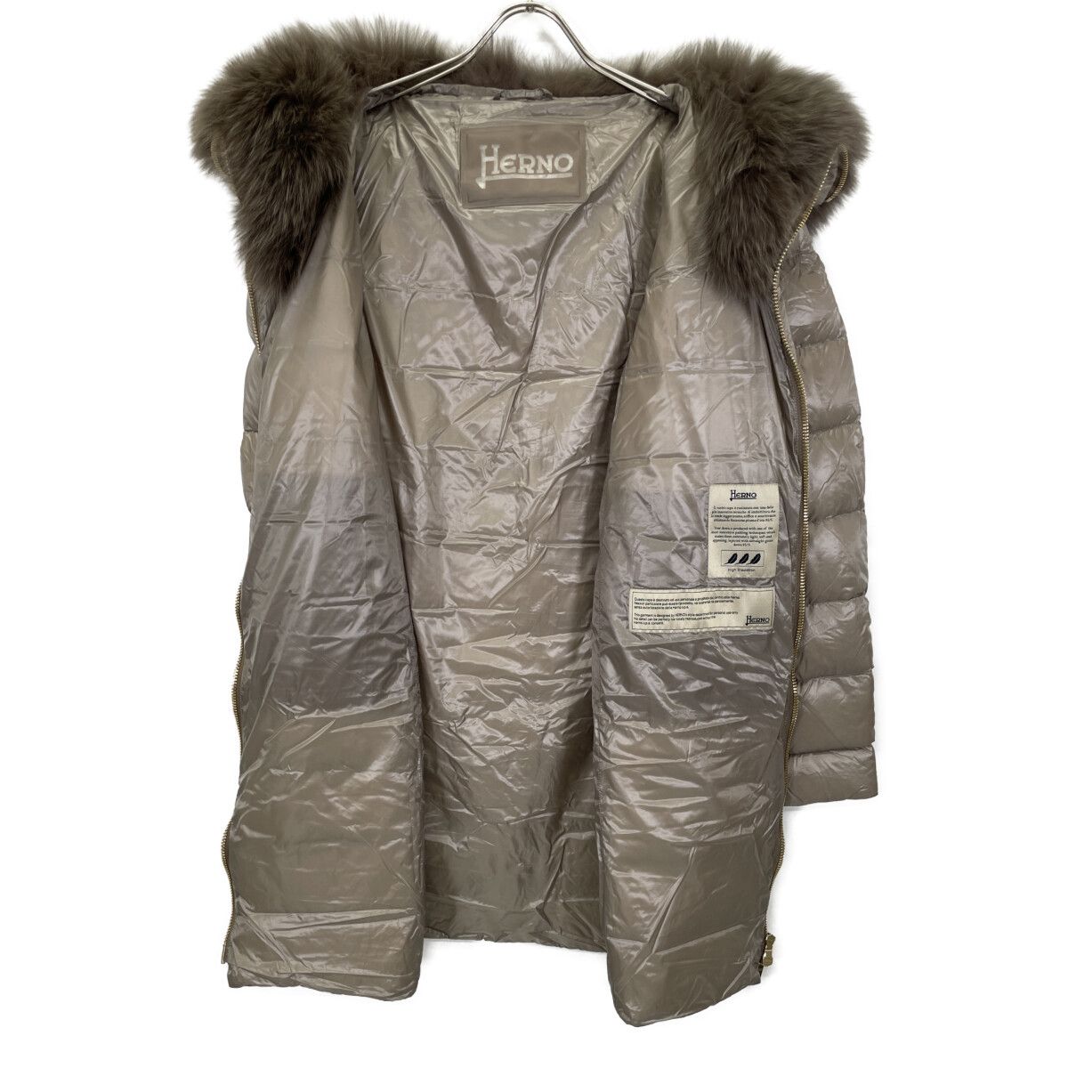 HERNO ヘルノ ﾍﾞｰｼﾞｭ ﾌｫｯｸｽﾌｧｰ PRODUZ LAVJAP ﾀﾞｳﾝｼﾞｬｹｯﾄ ベージュ