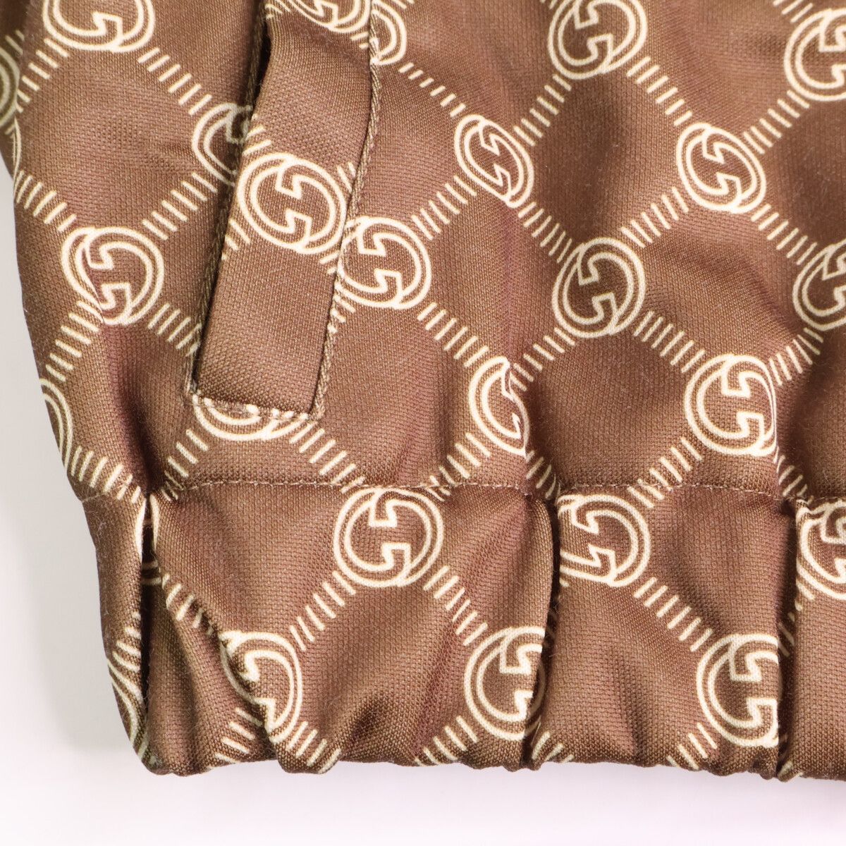 GUCCI グッチ 新品同様 国内正規 671495 インターロッキングG シェリー