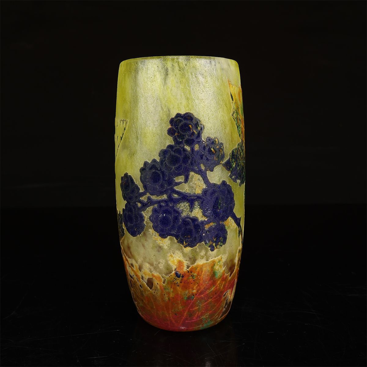 工芸ガラス Daum Nancy 【ドーム・ナンシー】 被せガラス 黒苺文杯 高