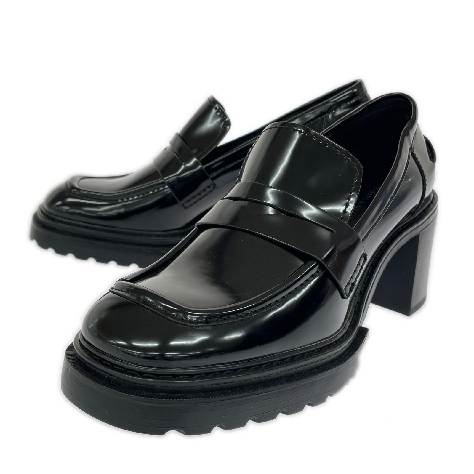 CHARLES & KEITH 黒ローファー 中ヒール CHARLES & KEITH ペニーローファー パンプス （BlackBox