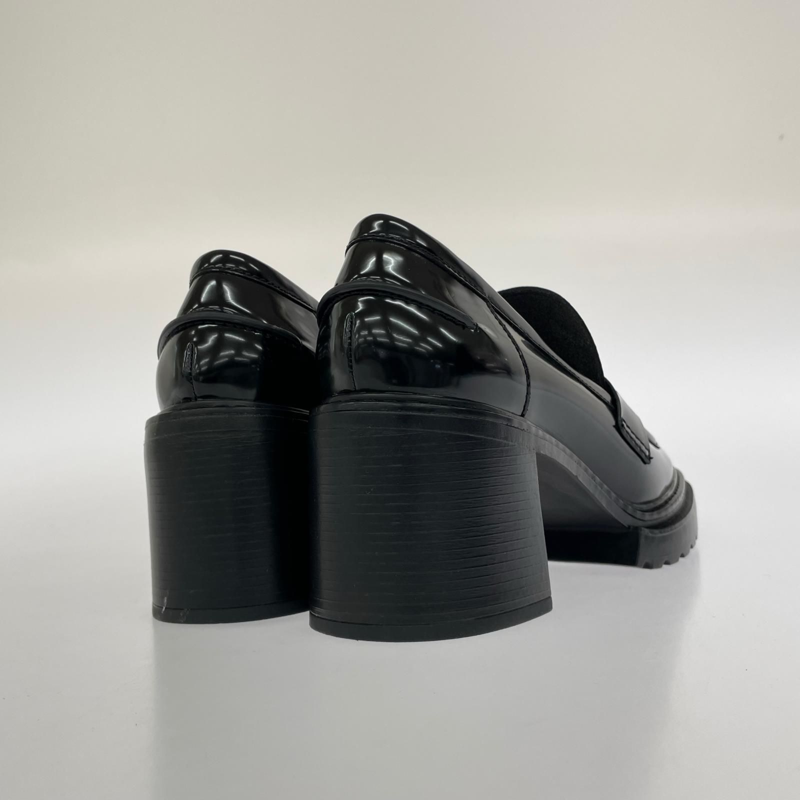 CHARLES & KEITH 黒ローファー 中ヒール CHARLES & KEITH ペニーローファー パンプス （BlackBox