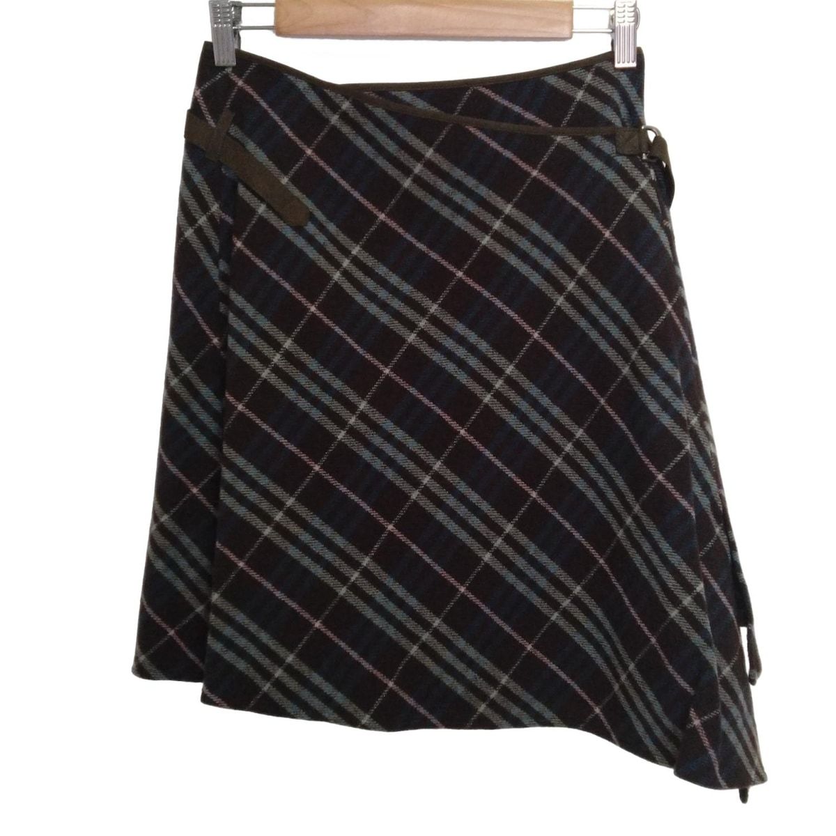 Burberry Blue Label(バーバリーブルーレーベル) 巻きスカート サイズ