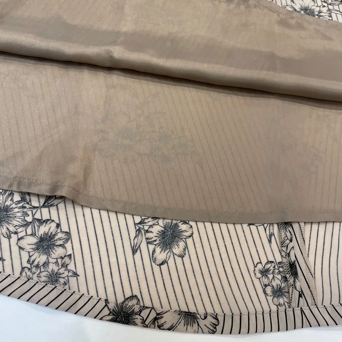 ストーブイエナ　ロングスカート　新品未使用　タグ付き BLACK フラワースカート（ロング・マキシ丈スカート）｜IENA（イエナ