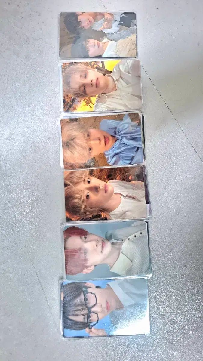 TOMORROW X TOGETHER CD29枚 まとめ売り トレカおまけあり TOMORROW X TOGETHER CD29枚 まとめ売り トレカおまけあり