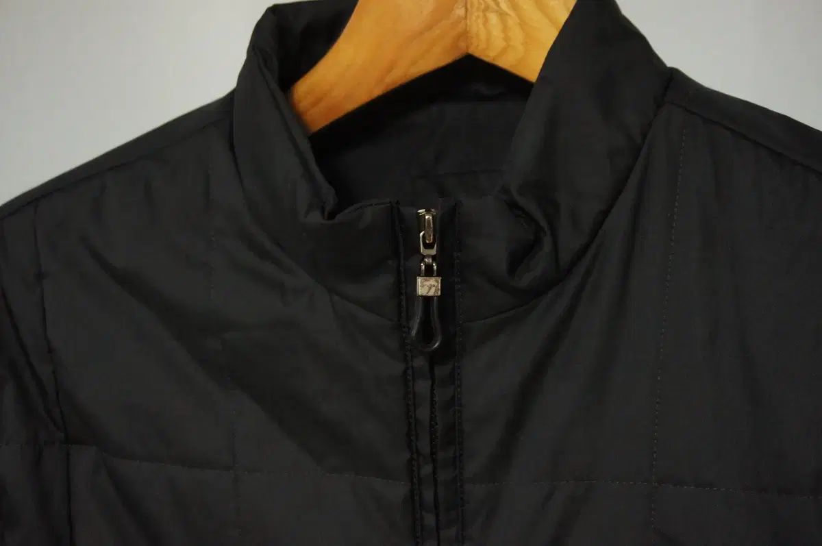 TaylorMade Golf ブラック ダウンジャケット レディース 95サイズ