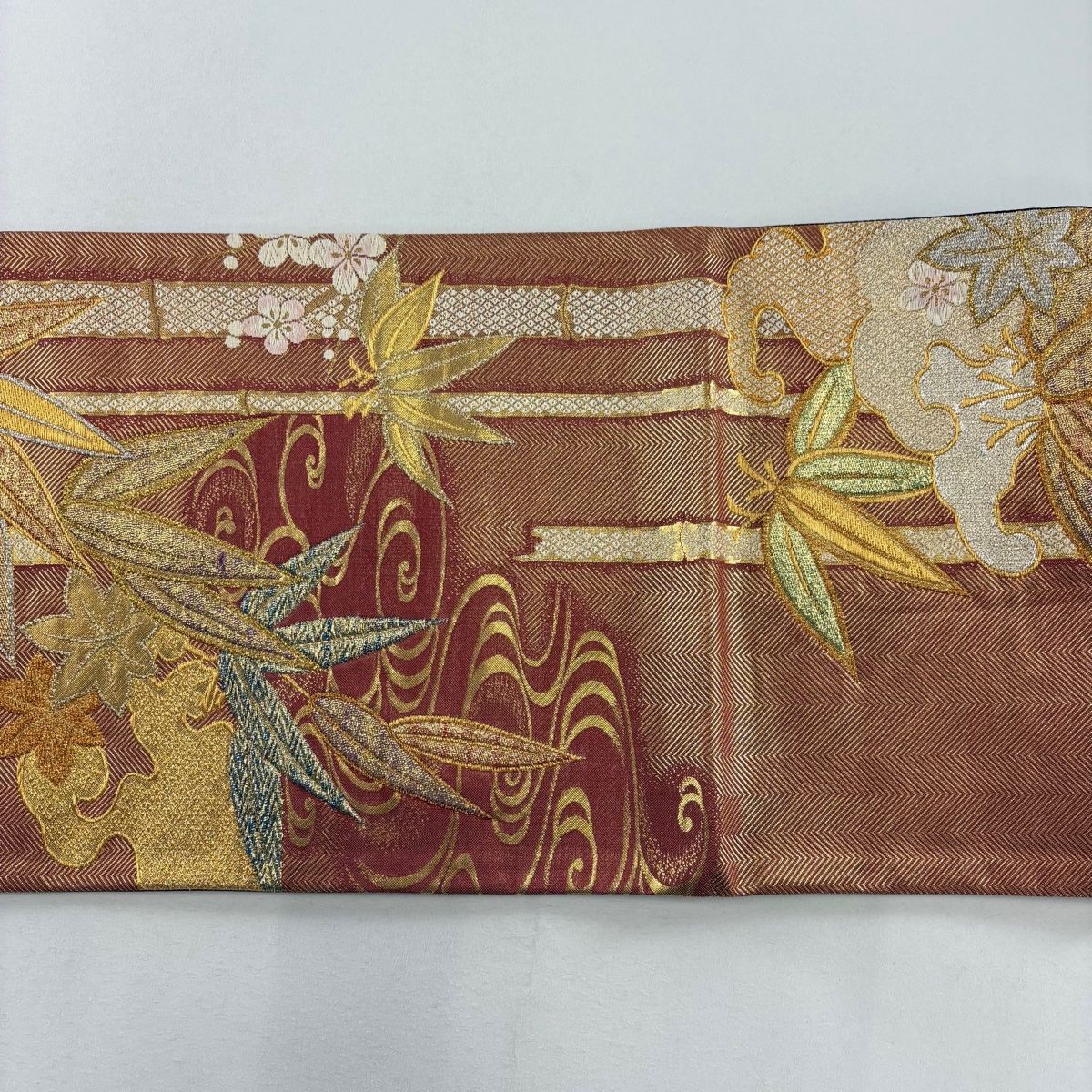 在庫一掃】 袋帯 美品 秀品 竹 梅 金銀糸 箔 茜色 六通 正絹 【中古