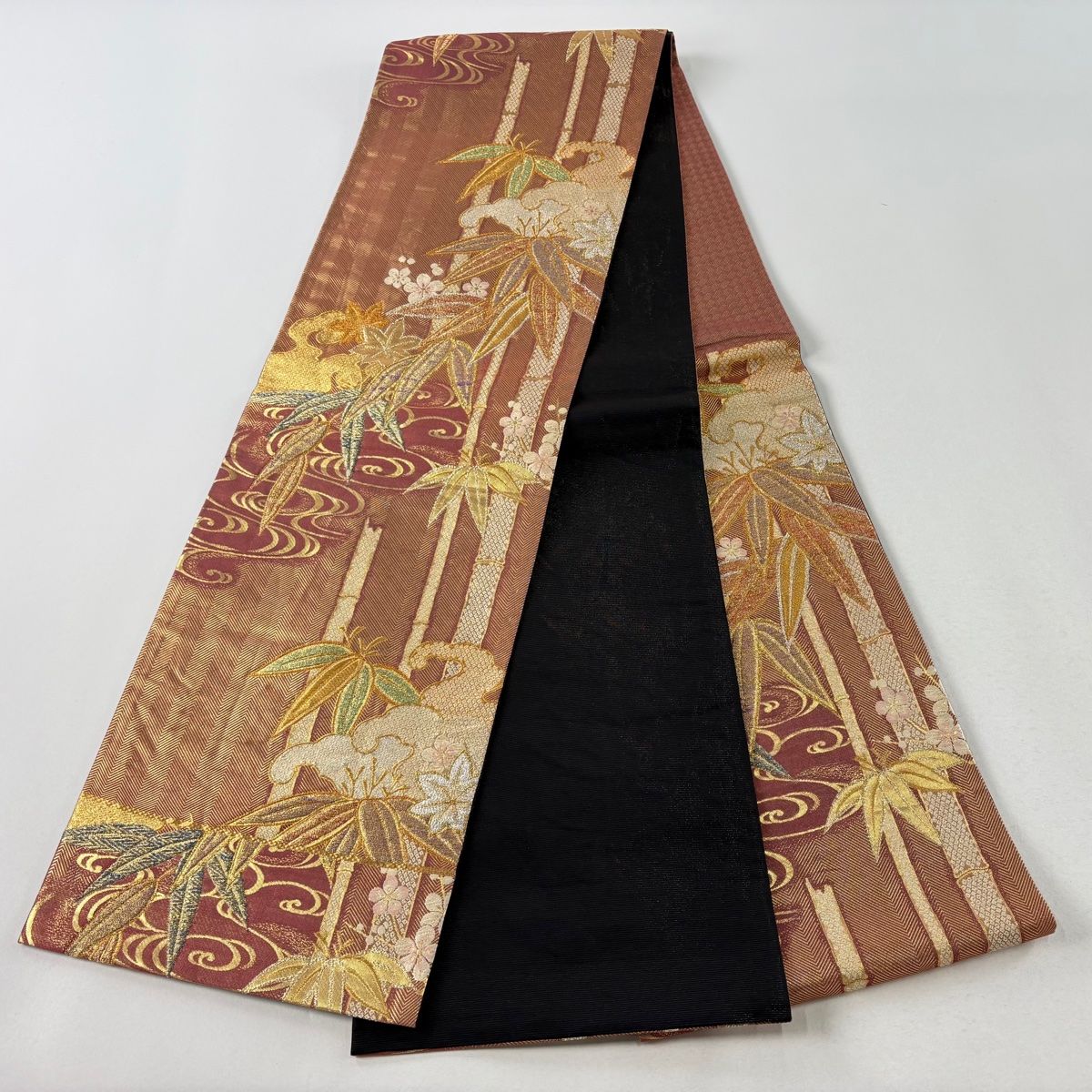 在庫一掃】 袋帯 美品 秀品 竹 梅 金銀糸 箔 茜色 六通 正絹 【中古