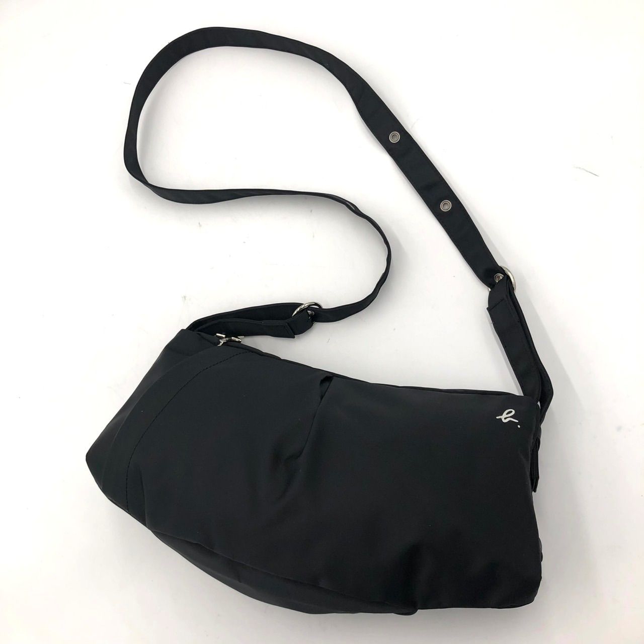 新品未使用】アニエスベー Agnes b ナイロンショルダーバッグ ラージ 