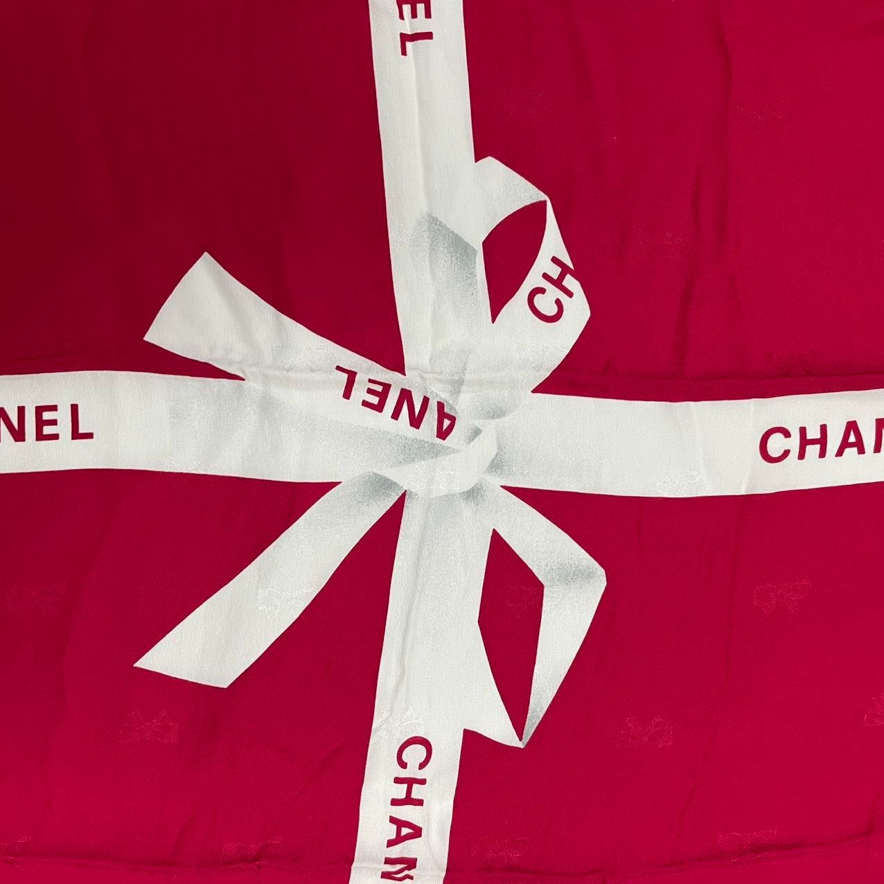 美品 CHANEL シャネル 大判 スカーフ リボン柄 シルク レッド - メルカリ
