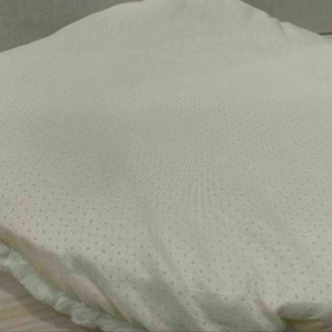 新品・未使用】 ☆シートクッション☆座布団☆クッション