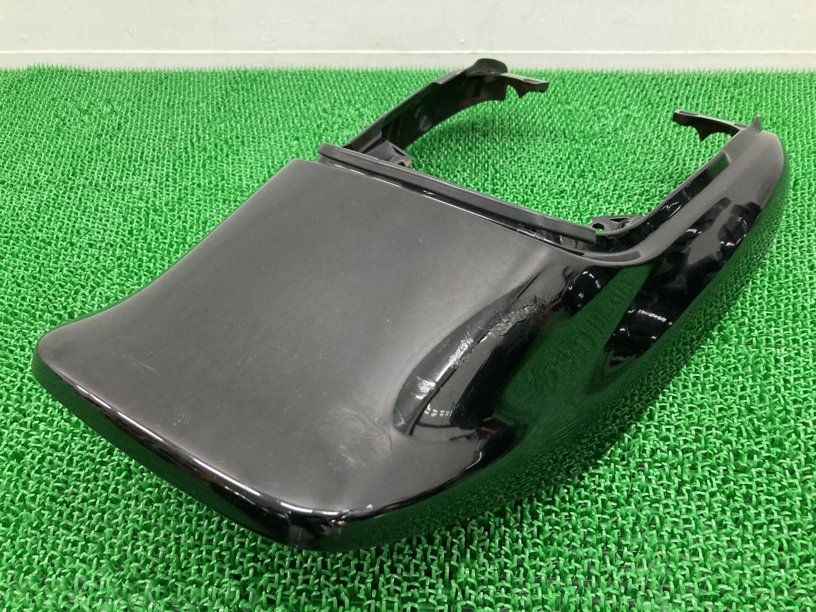 CB400SF テールカウル 黒 MY9 ホンダ 純正 中古 バイク 部品 NC31 前期