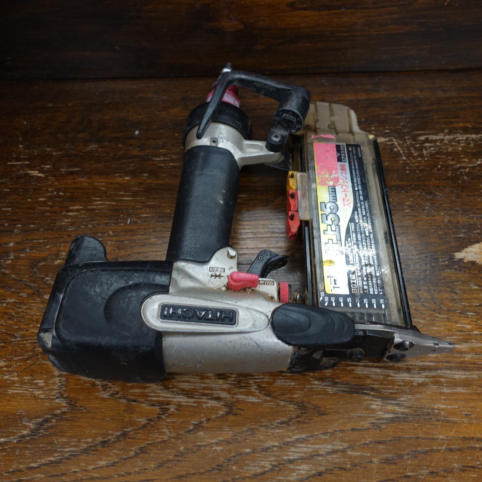 HITACHI 日立 仕上釘打機 NT55M2 高圧仕様 エキスパート藤沢辻堂店 