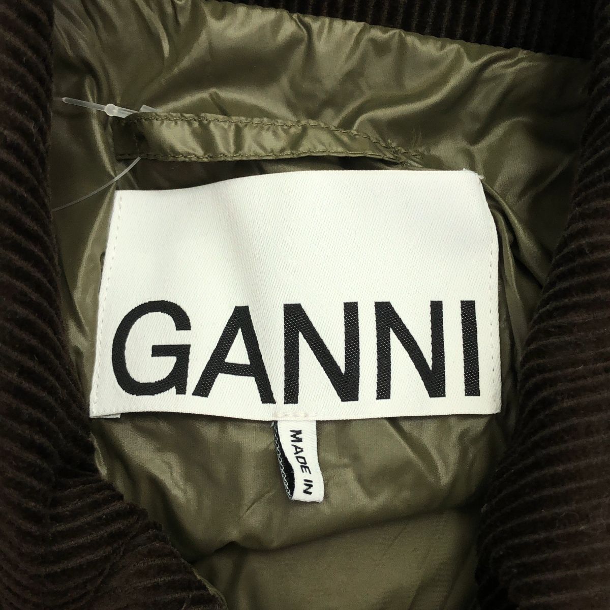 GANNI ガニー Shiny Quilt Midi Jacket w. Flare コーデュロイカラー