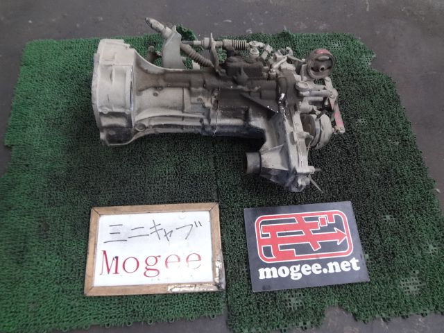 3FM1063 BI1 三菱 ミニキャブ U61T/U62T 後期型 Vタイプ マニュアルトランスミッション　　4WD　5速