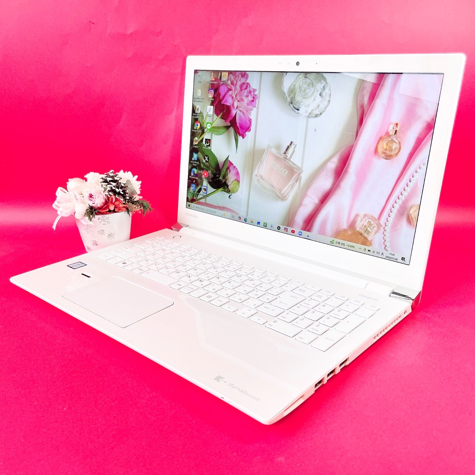 初期設定済みですぐ使える❣️たっぷり大容量1TB✨️高性能Corei7