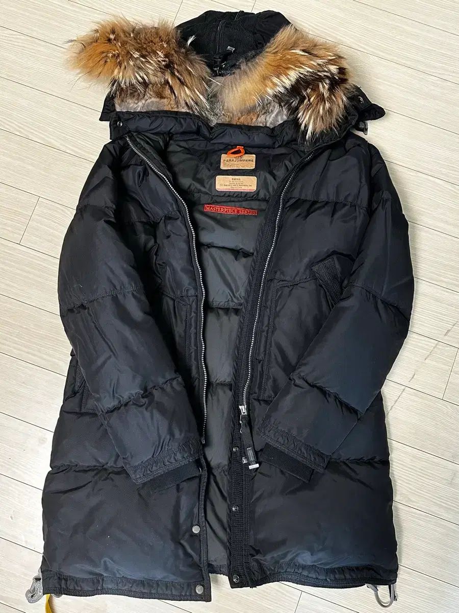 PARAJUMPERS パラジャンパーズ ブラック ダウン S サイズ - メルカリ