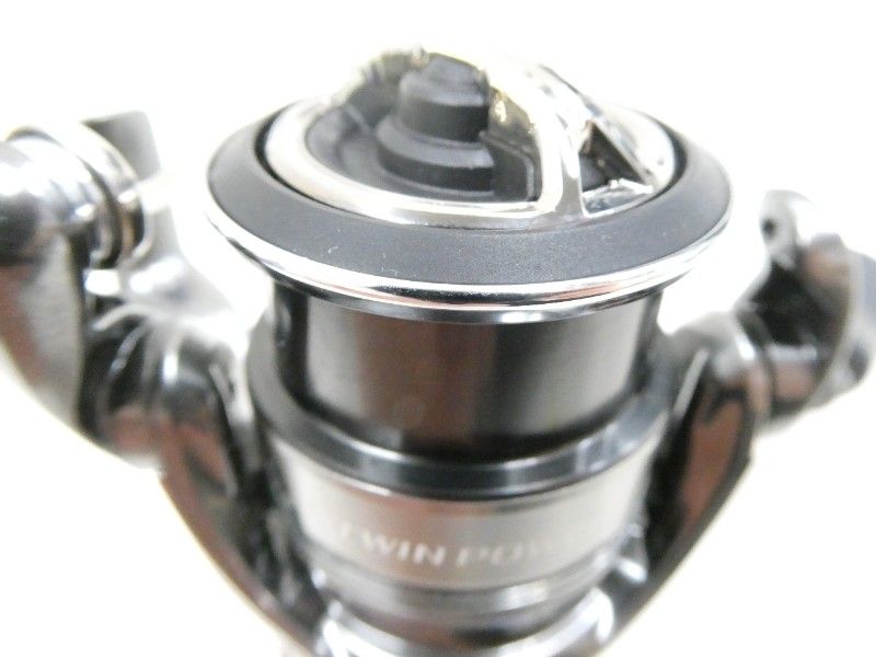 シマノ 24ツインパワー C 2000 S 03-