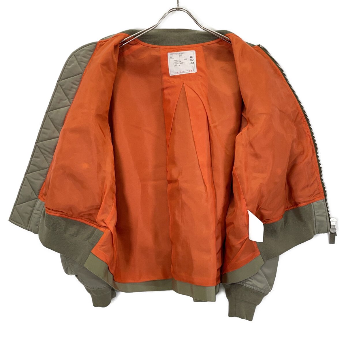 sacai サカイ SCW-065 ｶｰｷ ﾅｲﾛﾝ MA-1 1 - メルカリ