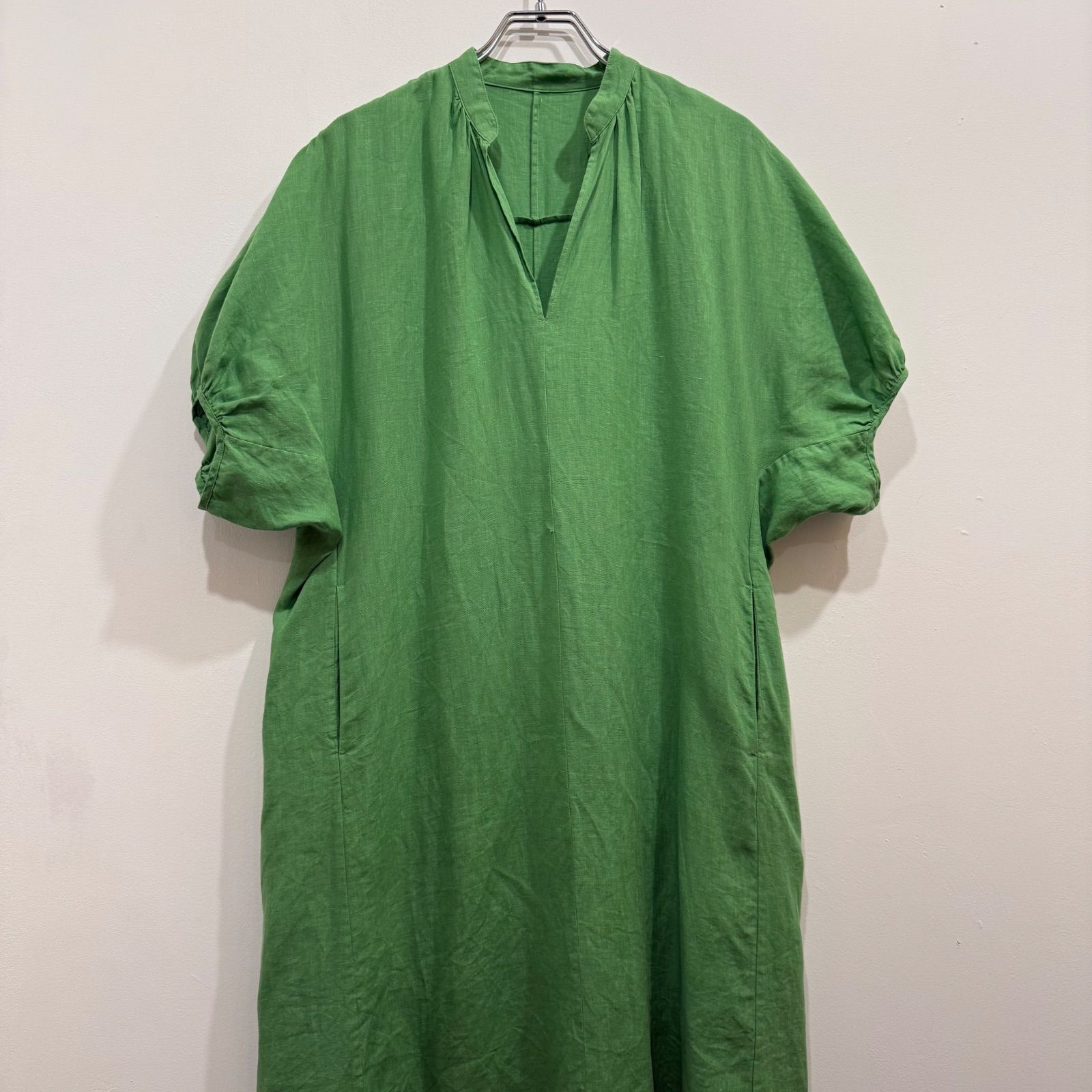 TICCA ティッカ リネンバルーンスリーブワンピース Vネック ギャザー