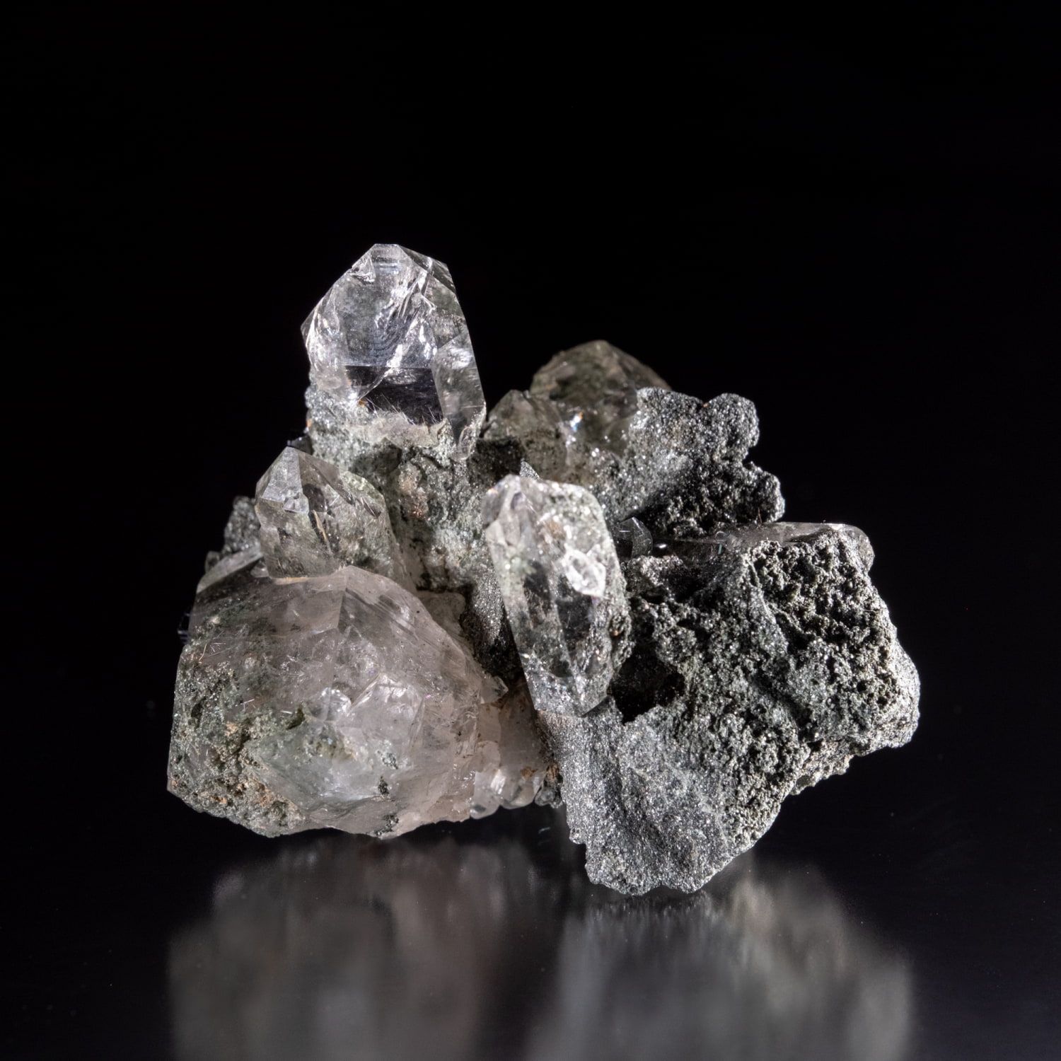 一点物】 ヒマラヤ水晶原石 【 84g】クラスター・クローライト・貫入り