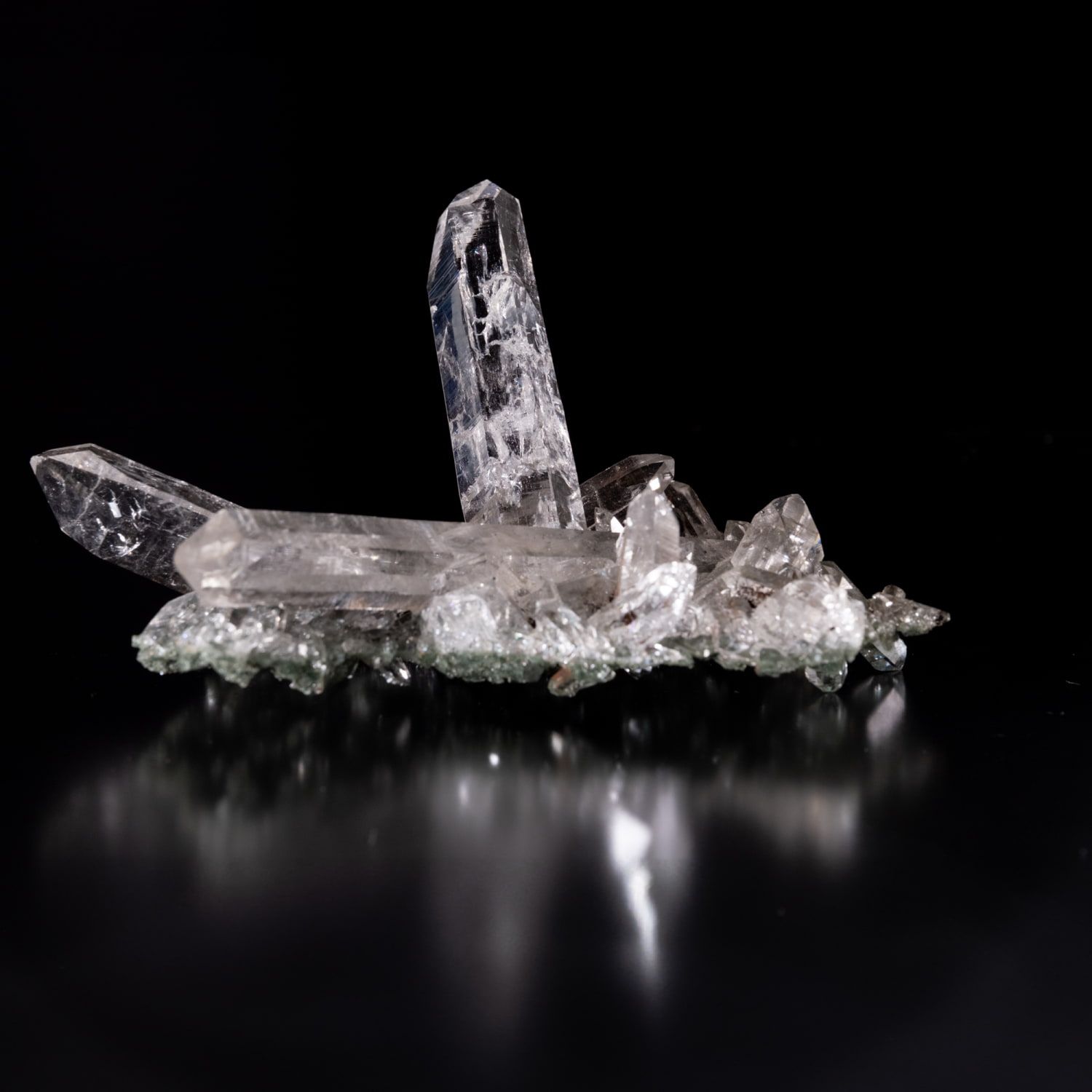 一点物 ヒマラヤ水晶原石 196.5 g クラスター 透明 クローライト バーコード レインボー | クリスタル