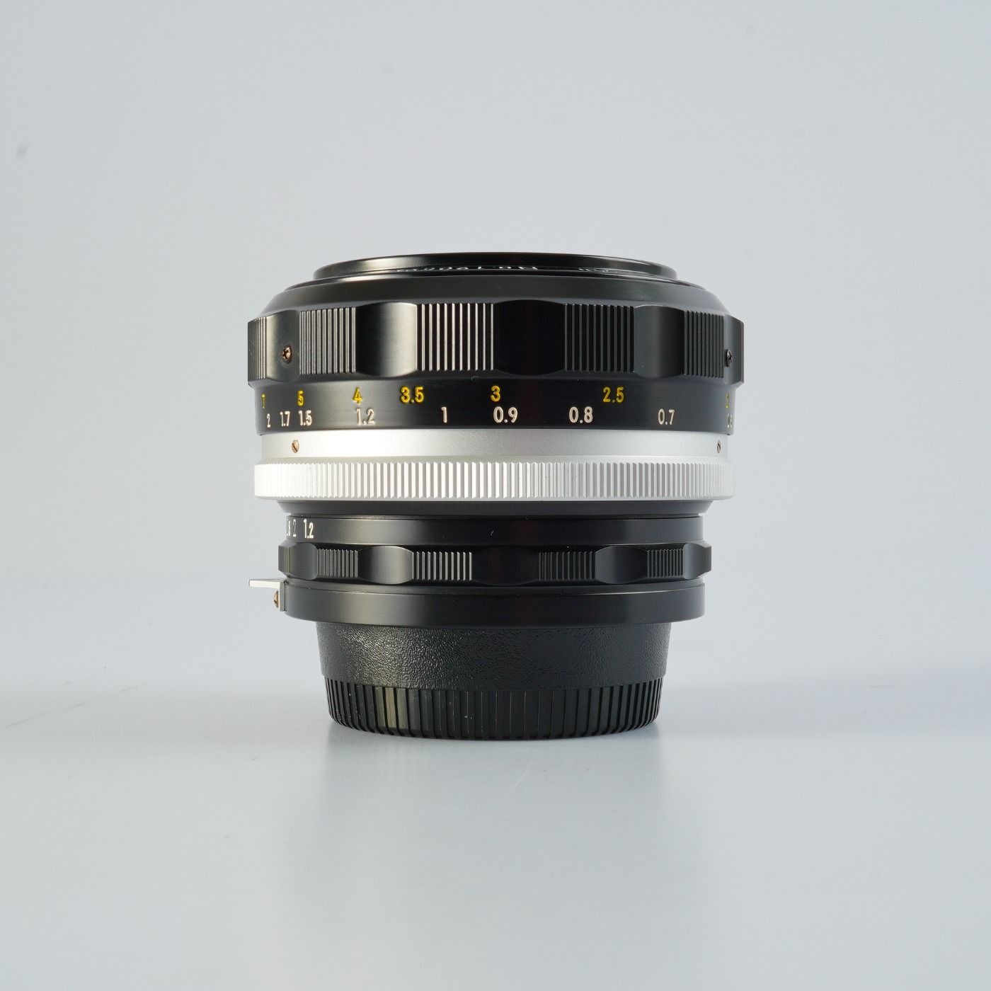 Nikon ニコン 非Ai NIKKOR-S Auto 55mm F/1.2 単焦点レンズ - メルカリ