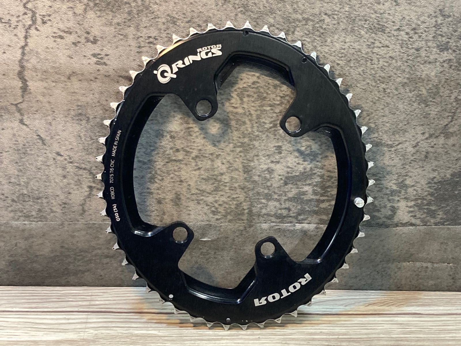 JR684 ローター ROTOR Q-RINGS 50T 楕円チェーンリング BCD110