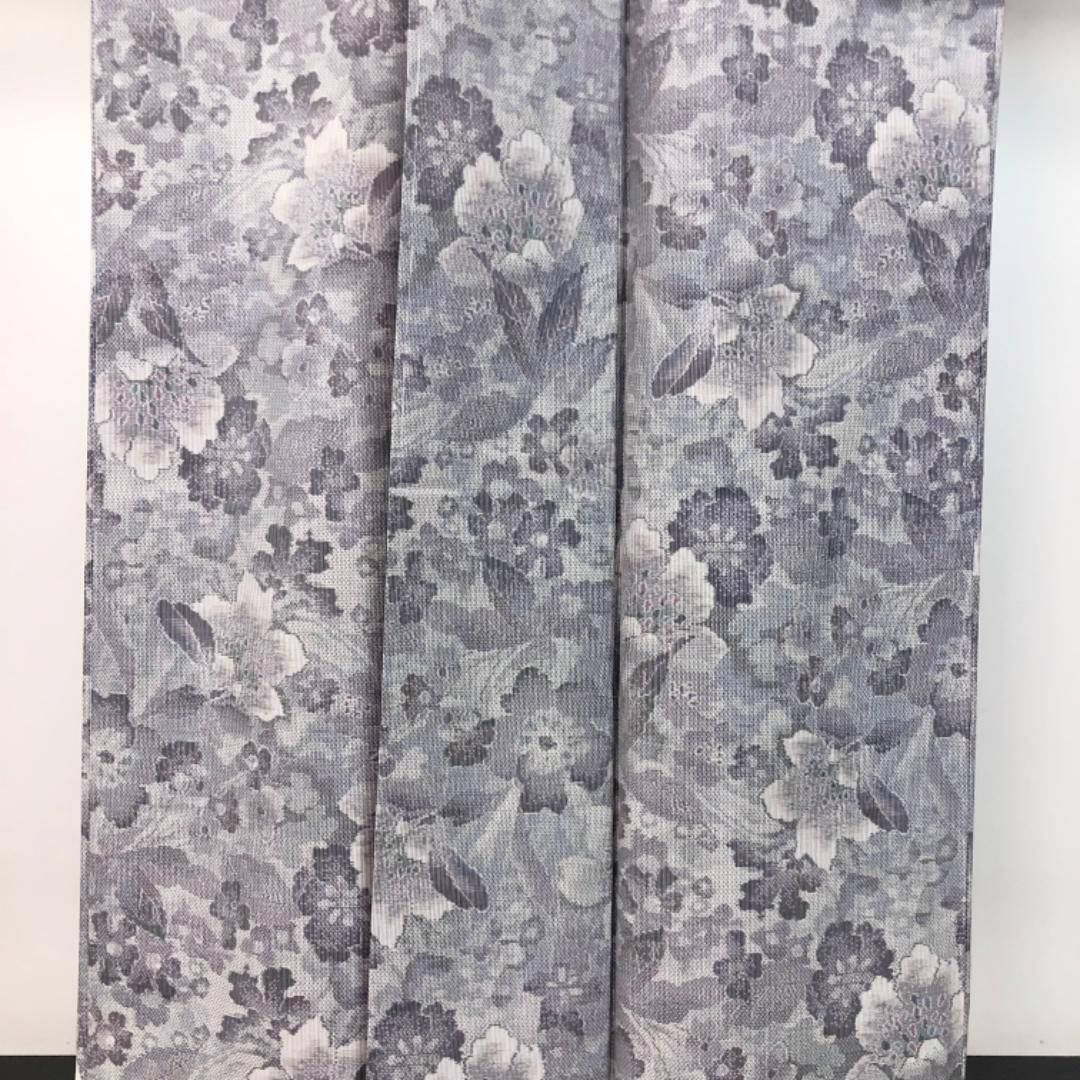 ☆ 本場大島紬 白大島 流水 丸に花模様 乳白色 しつけ糸 ガード K-5495 本場大島紬 白大島 流水 丸に花模様 乳白色 しつけ糸 ガード加工 K-5495