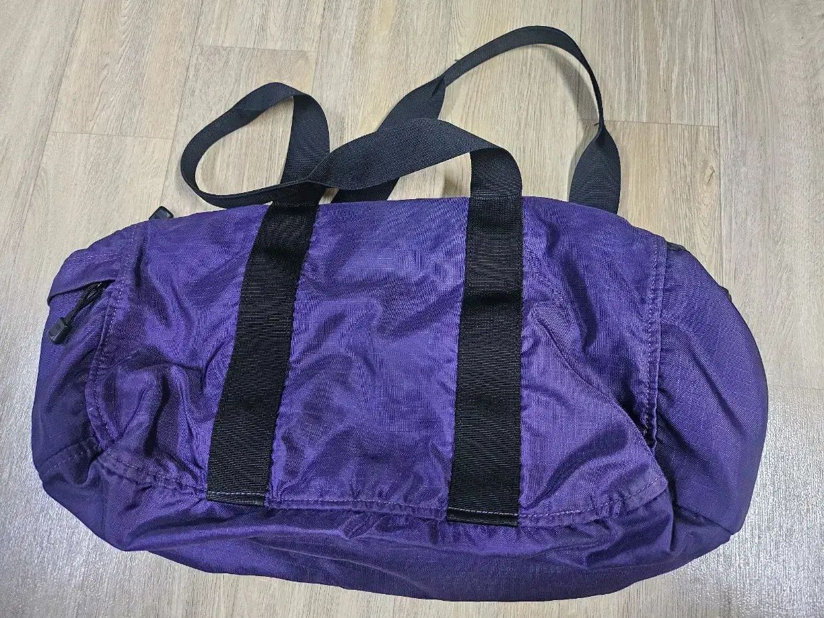 THE NORTH FACE パープル ダッフルバッグ バッグ