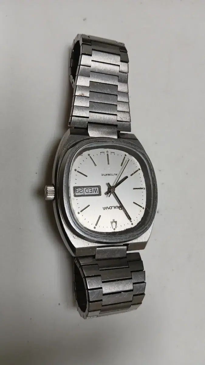 BULOVA ブローバ オートマティック スチール ヴィンテージ Tシャツ