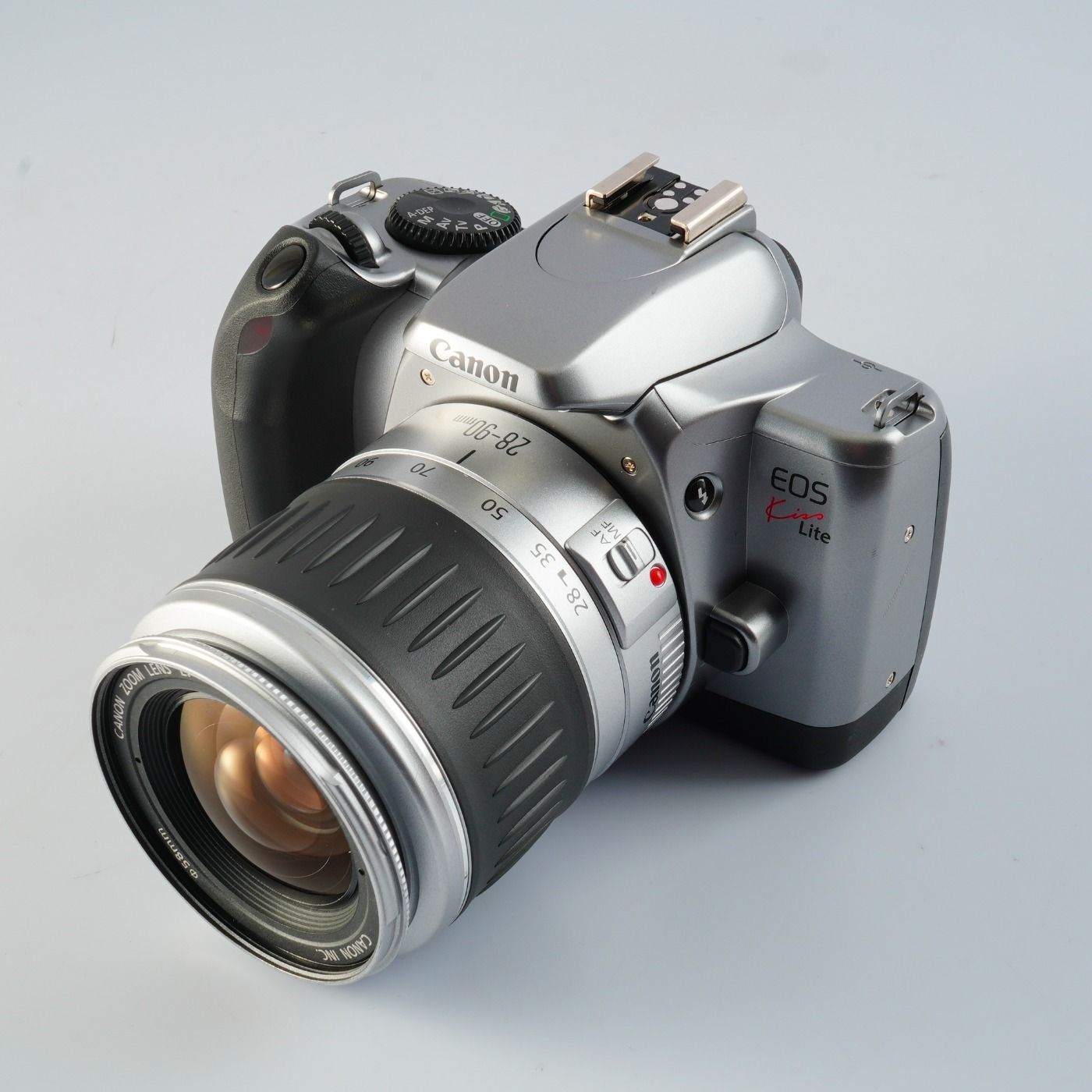 Canon キヤノン EOS Kiss Lite (Rebel K2) + EF 28-80mm F/3.5-5.6 V