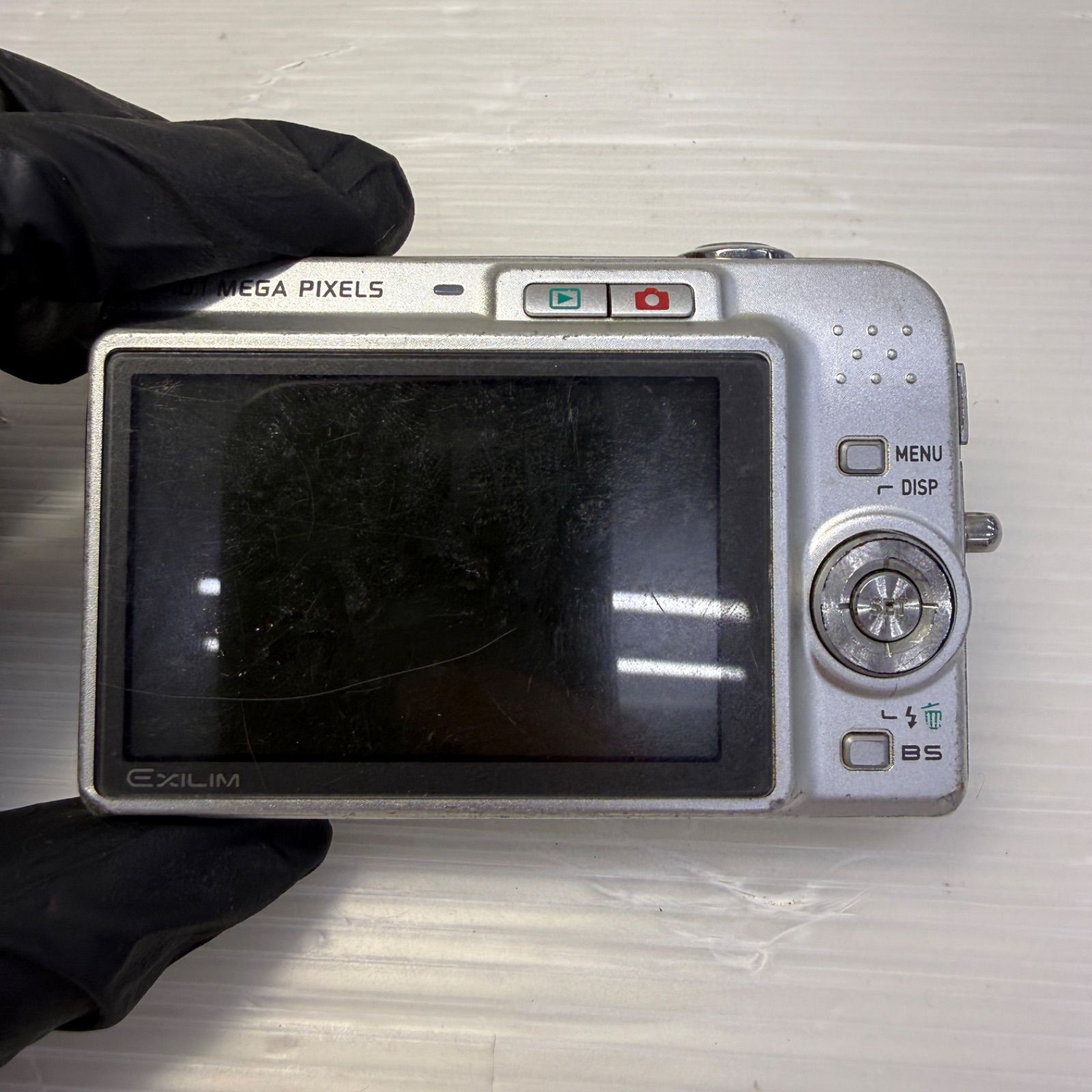 ☆CASIO カシオ☆デジタルカメラ デジカメ EX-Z1050 シルバー ジャンク