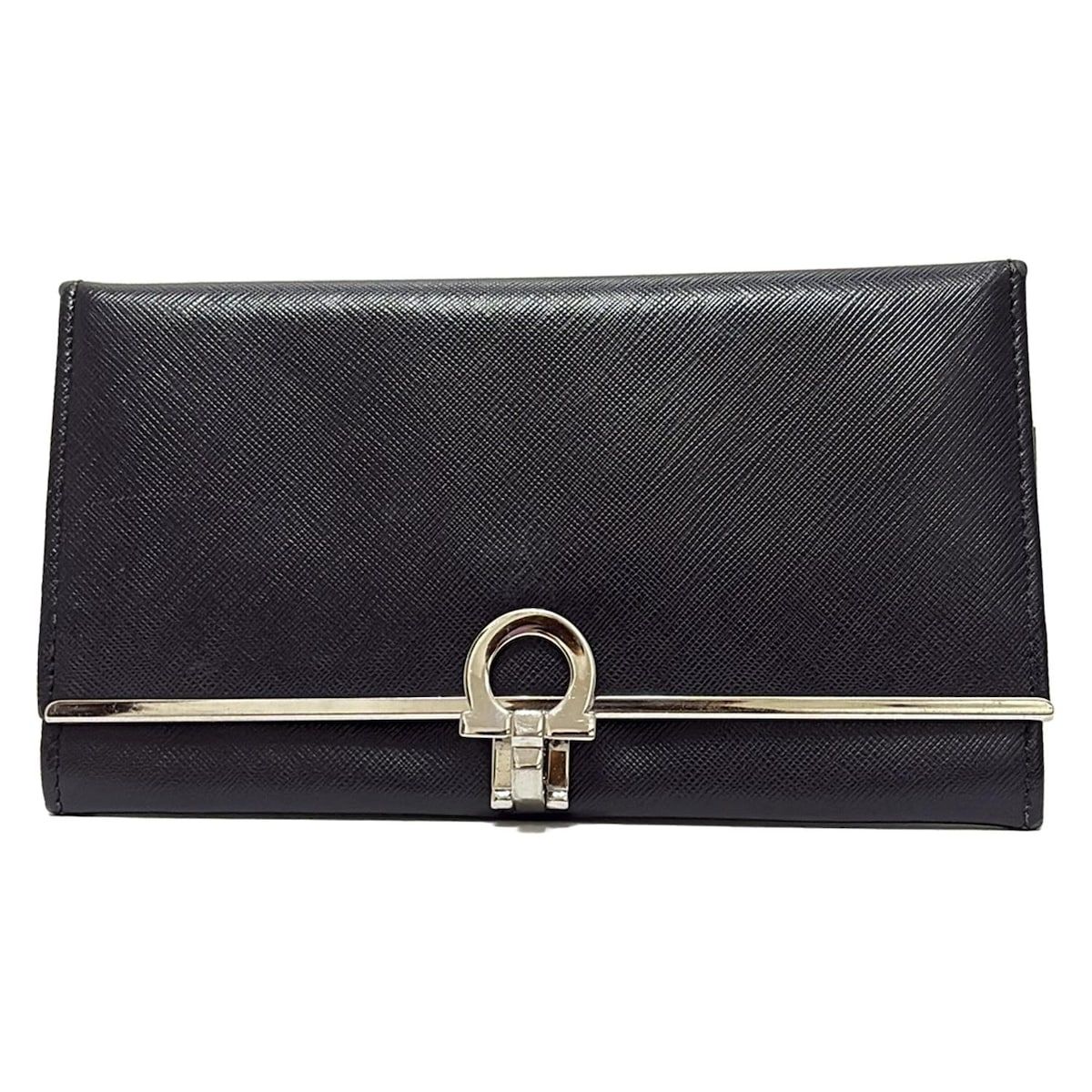 専用！Ferragamo ガンチーニ 長財布 サファイアーノレザー 黒 イタリア FERRAGAMO（フェラガモ） 財布 長財布 ガンチーニ レディース ラウンド