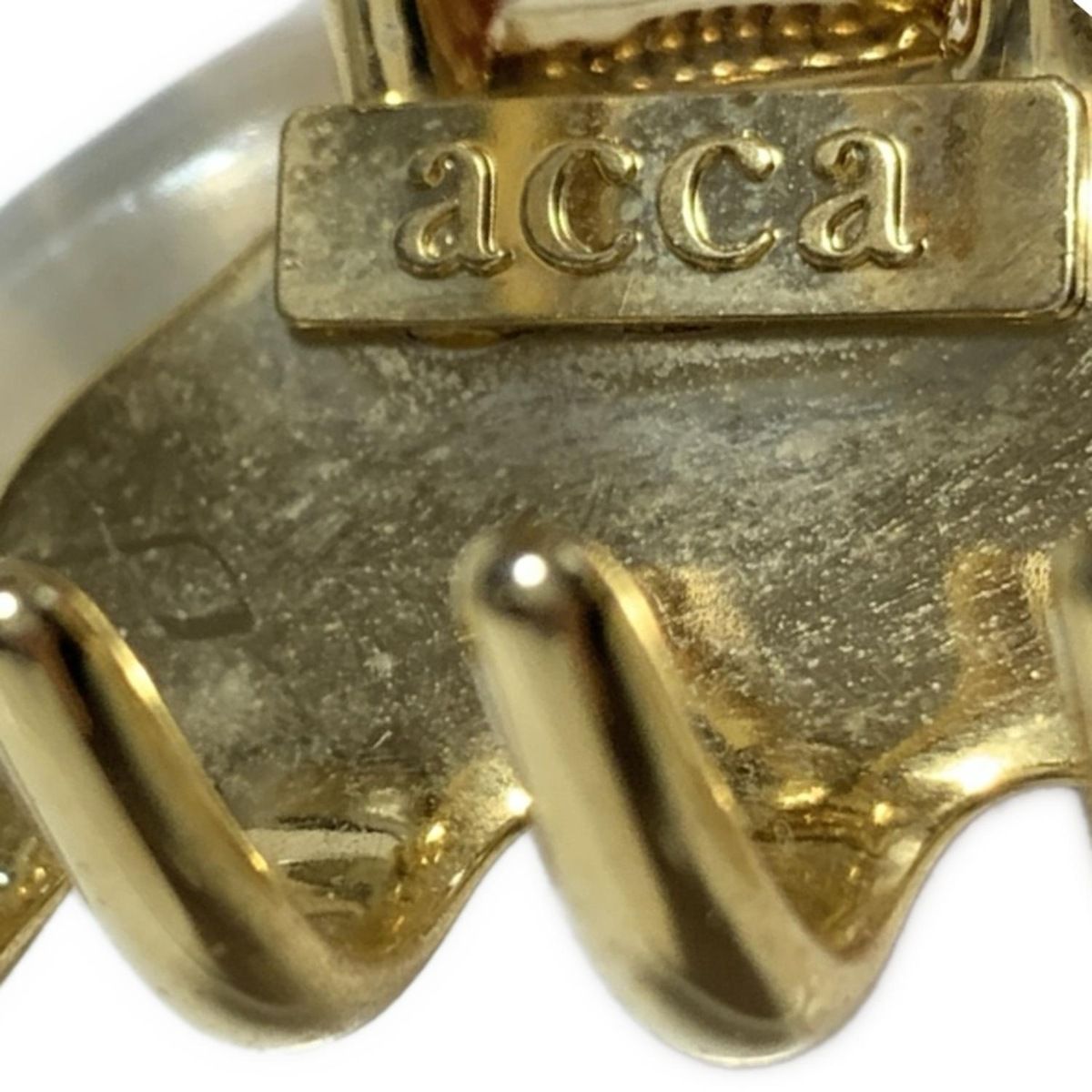 acca(アッカ) アクセサリー - 黒×ゴールド×ライトグレー ヘアクリップ